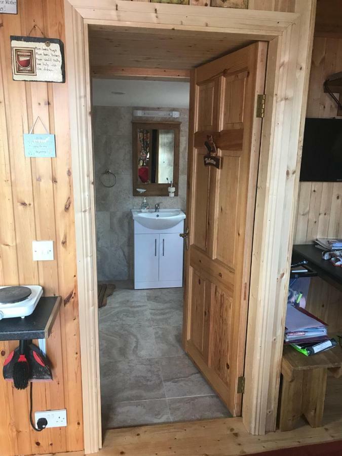 Cosy Countryside Log Cabin Κίλκενι Εξωτερικό φωτογραφία